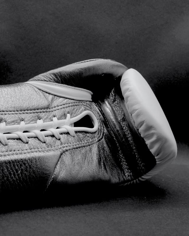 No Boxing No Life Glove - online, NBNL Boxing Gloves, Leather Gloves Limited Edition Black